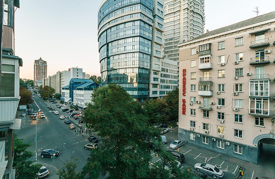 Amazing Two Beds In The Klovskiy Spusk Kyiv Exterior foto