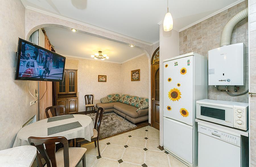 Amazing Two Beds In The Klovskiy Spusk Kyiv Exterior foto