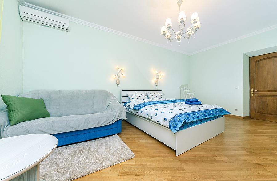 Amazing Two Beds In The Klovskiy Spusk Kyiv Exterior foto
