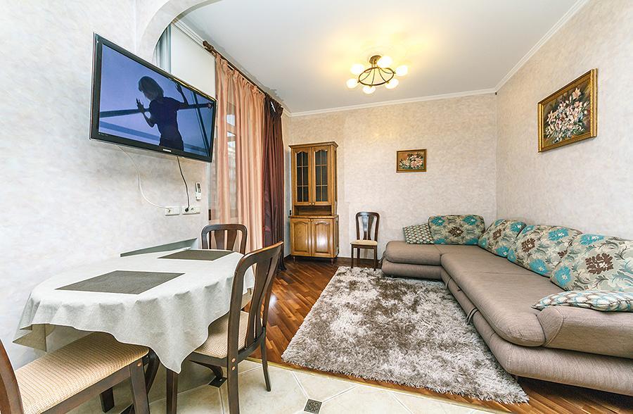 Amazing Two Beds In The Klovskiy Spusk Kyiv Exterior foto